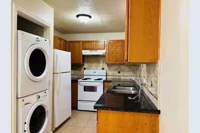 12409 Sharpview Drive #2409, Houston, TX 77072 - Photo 3