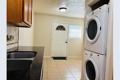 12409 Sharpview Drive #2409, Houston, TX 77072 - Photo 5