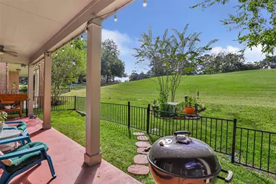 110 Harbour Town Drive, Montgomery, TX 77356 - Photo 31