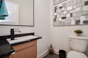 5615 Val Verde St C, Houston, TX 77057 - Photo 13