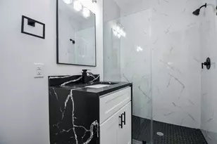 5615 Val Verde St C, Houston, TX 77057 - Photo 31