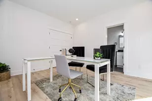 5615 Val Verde St C, Houston, TX 77057 - Photo 7