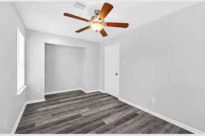 513 Avenue I #B, Conroe, TX 77301 - Photo 17