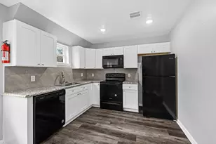 513 Avenue I, Conroe, TX 77301 - Photo 7