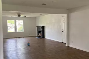 4702 Majestic St, Houston, TX 77026 - Photo 3