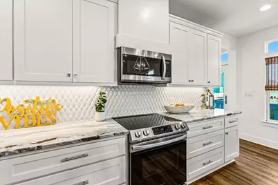 966 Pelican Lane, Port Bolivar, TX 77650 - Photo 11