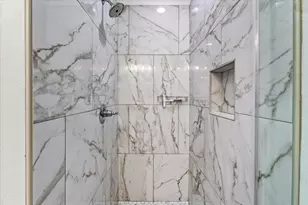 966 Pelican Ln, Port Bolivar, TX 77650 - Photo 15