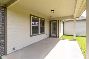 12542 Sabine Point Dr, Humble, TX 77346 - Photo 19