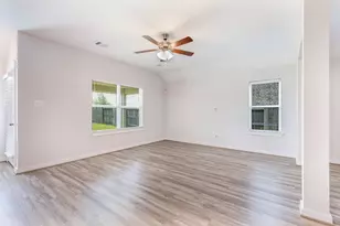 12542 Sabine Point Dr, Humble, TX 77346 - Photo 7