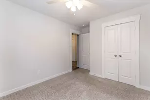 12542 Sabine Point Dr, Humble, TX 77346 - Photo 17