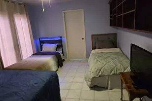 4111 Knoll Glen Dr, Houston, TX 77082 - Photo 7