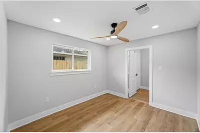 1234 W Donovan Street, Houston, TX 77091 - Photo 9