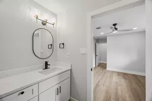 1234 W Donovan St, Houston, TX 77091 - Photo 9