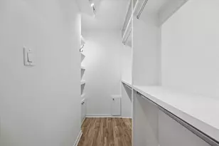 10139 E Kemp Forest Dr, Houston, TX 77080 - Photo 19