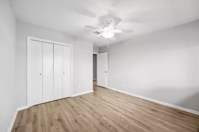 10139 E Kemp Forest Drive, Houston, TX 77080 - Photo 15