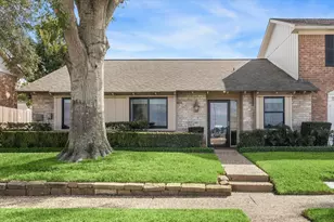 10139 E Kemp Forest Dr, Houston, TX 77080 - Photo 1