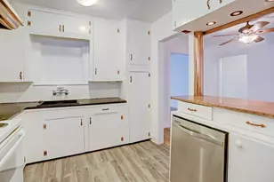 3919 Amherst St, West University Place, TX 77005 - Photo 9