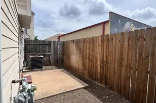 2333 Ann St, Houston, TX 77003 - Photo 27