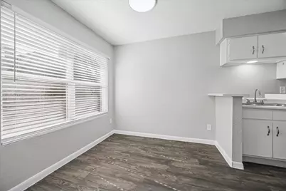 3800 Sherwood Lane #166, Houston, TX 77092 - Photo 7
