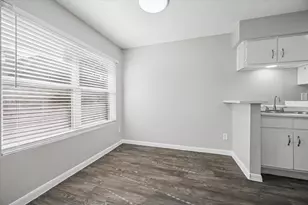 3800 Sherwood Ln, Houston, TX 77092 - Photo 7