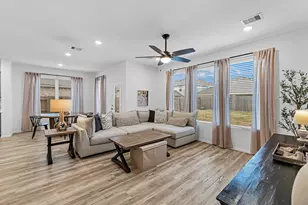 4242 Sterling Vw Blvd, Baytown, TX 77521 - Photo 5