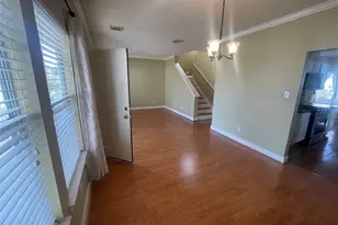 10206 Farrell Dr, Houston, TX 77070 - Photo 9