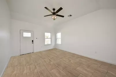 450 Road 5512, Cleveland, TX 77327 - Photo 9