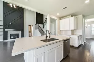 12615 Jetty Ridge Dr, La Marque, TX 77568 - Photo 15