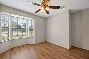 14002 Kathi Lynn Ln, Sugar Land, TX 77498 - Photo 11