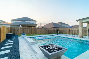 5296 Latigo Ct, Alvin, TX 77511 - Photo 33