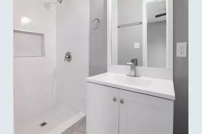 723 Doverside St Street, Houston, TX 77022 - Photo 9