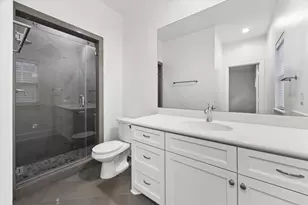 1919 Colquitt St, Houston, TX 77098 - Photo 9