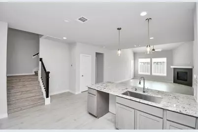 14606 Surfbird Ln, Houston, TX 77049 - Photo 13