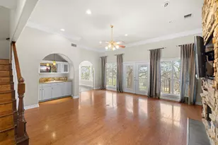 601 Country Club Ct, Ledbetter, TX 78946 - Photo 17