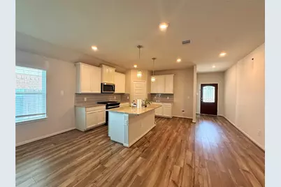 3914 Dry Creek Drive, Missouri City, TX 77459 - Photo 9