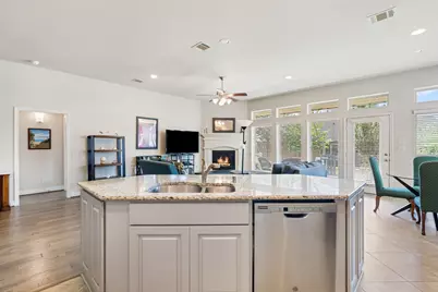 13814 Tidewater Crest Lane, Pearland, TX 77584 - Photo 13