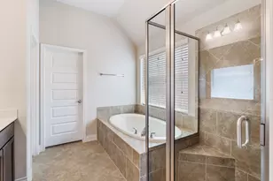 13814 Tidewater Crest Ln, Pearland, TX 77584 - Photo 19