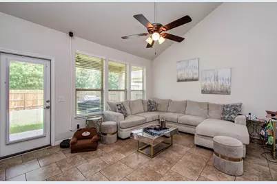 13409 Clayton Lake Lane, Houston, TX 77044 - Photo 23