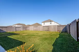 732 Scenic Lake Dr, La Marque, TX 77568 - Photo 25