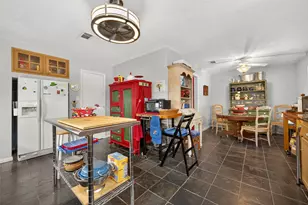 5326 Redstart St, Houston, TX 77096 - Photo 5