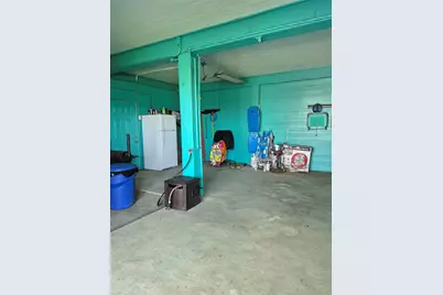 953 Sea Breeze, Crystal Beach, TX 77650 - Photo 21