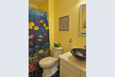 953 Sea Breeze, Crystal Beach, TX 77650 - Photo 15