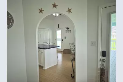 953 Sea Breeze, Crystal Beach, TX 77650 - Photo 9