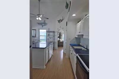 953 Sea Breeze, Crystal Beach, TX 77650 - Photo 11