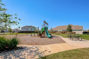 811 Gavin Walker Dr, Rosharon, TX 77583 - Photo 41