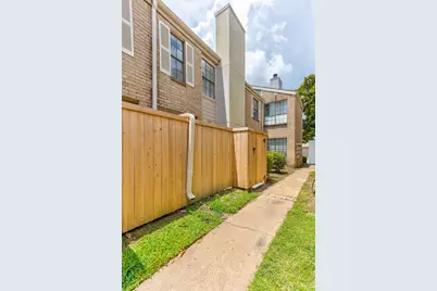 14600 Fonmeadow Drive #1105, Houston, TX 77035 - Photo 15