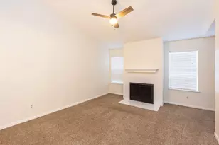 14600 Fonmeadow Dr, Houston, TX 77035 - Photo 13