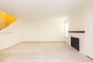 14600 Fonmeadow Dr, Houston, TX 77035 - Photo 9