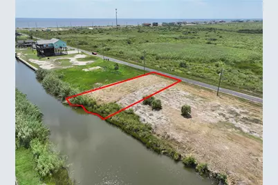 1102 Pennington Street, Gilchrist, TX 77617 - Photo 1