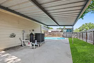 10807 Cayman Mist Dr, Houston, TX 77075 - Photo 19